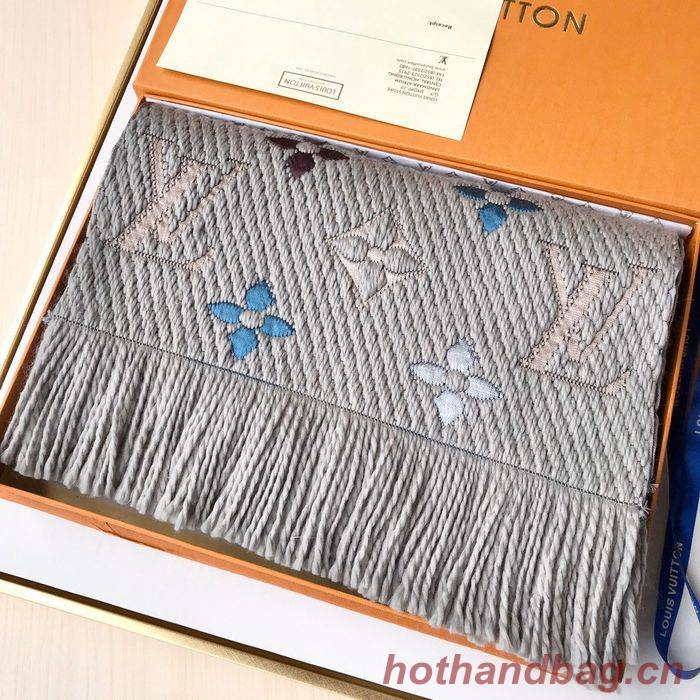 Louis Vuitton Scarf LV00152